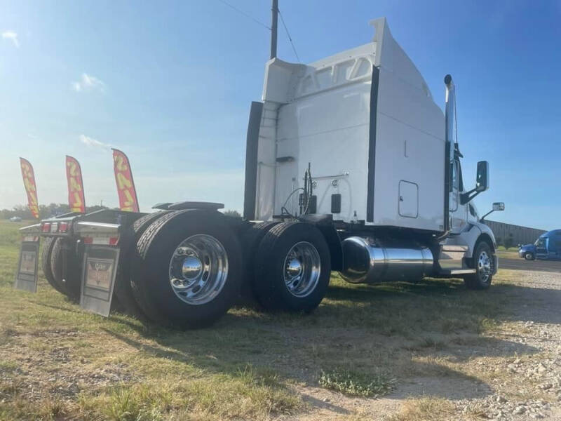 2019 Peterbilt 579