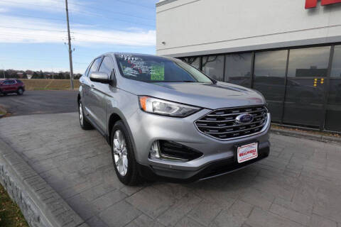 2022 Ford Edge Titanium