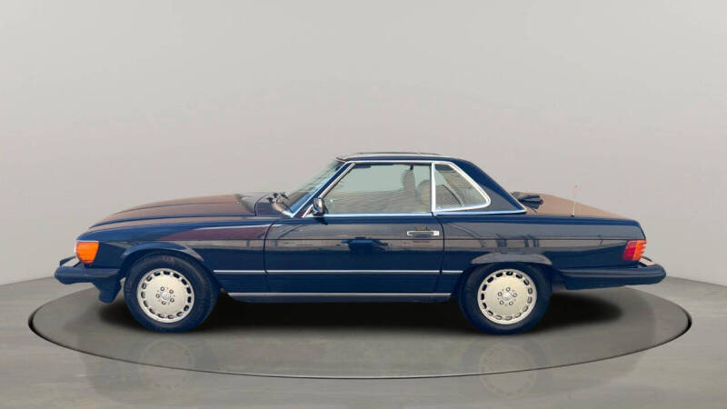 1986 Mercedes-Benz 560-Class 560 SL