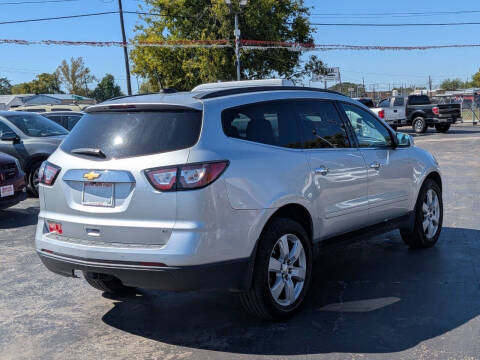 2017 Chevrolet Traverse LT
