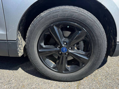 2016 Ford Edge SE