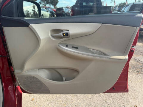 2012 Toyota Corolla LE