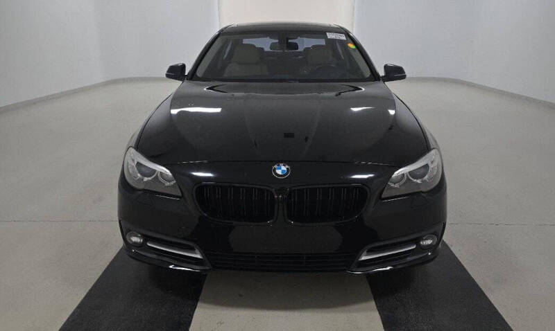 2016 BMW 5 Series 528i