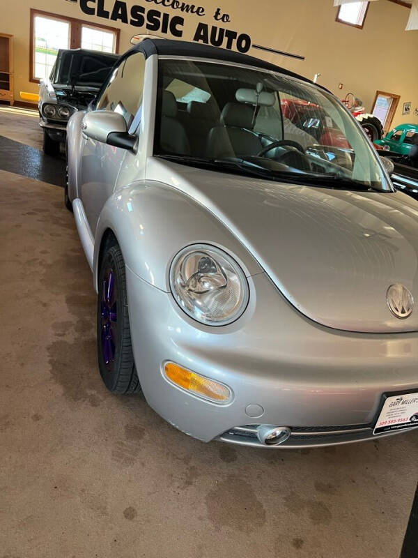 2003 Volkswagen New Beetle Convertible for sale at Gary Miller's Classic Auto in El Paso IL
