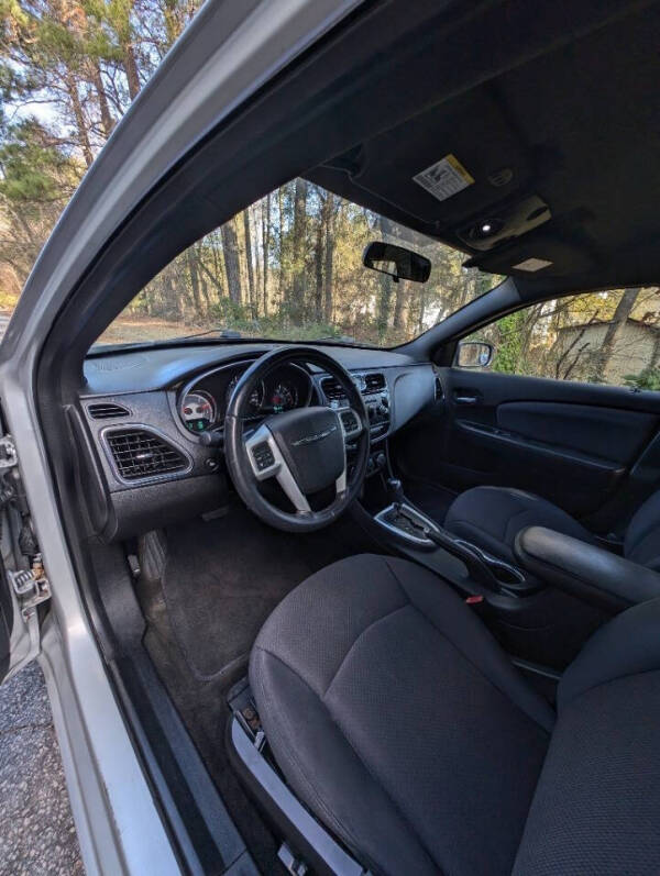 2012 Chrysler 200 Touring