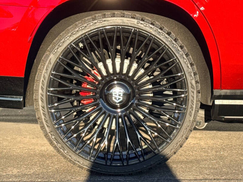 2025 Cadillac Escalade-V