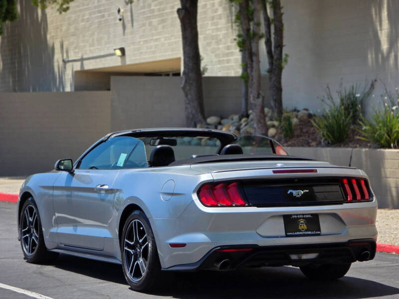 2020 Ford Mustang