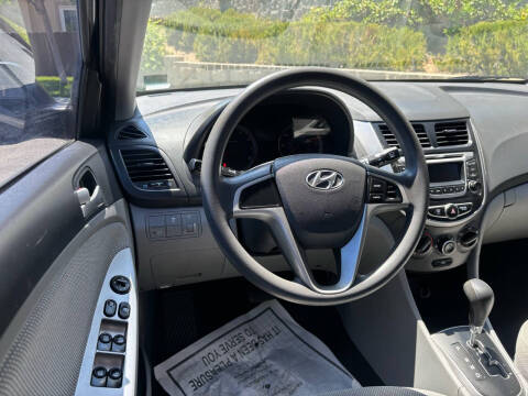 2014 Hyundai Accent GS