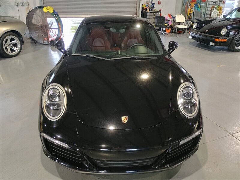 2017 Porsche 911 Carrera S
