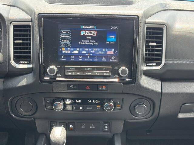 2024 Nissan Frontier SL