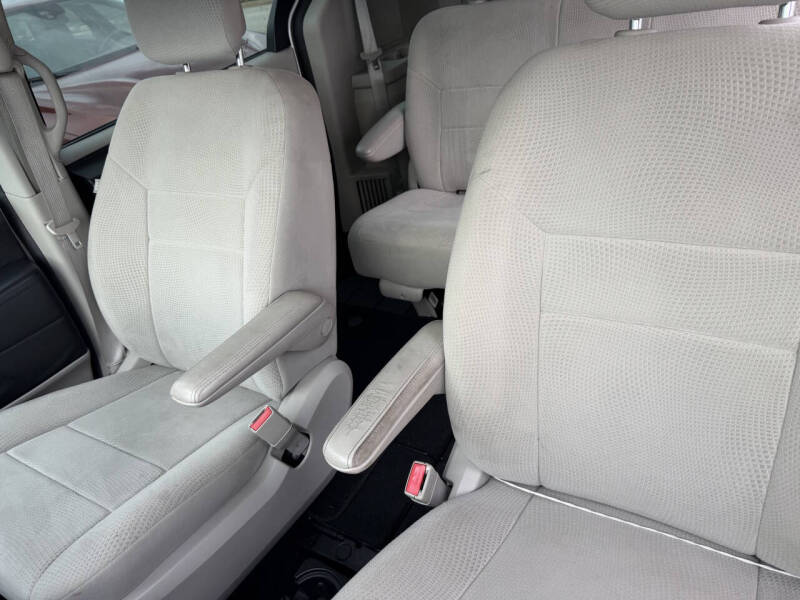 2013 Dodge Grand Caravan American Value Package