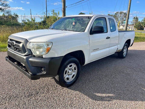 2015 Toyota Tacoma for sale at CLEAR SKY AUTO GROUP LLC in Land O Lakes FL