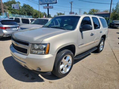2008 Chevrolet Tahoe for sale at DANNY AUTO SALES in Dallas TX