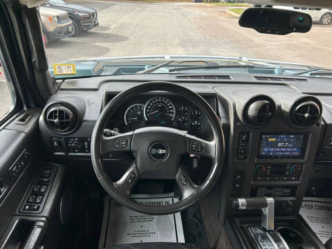 2005 HUMMER H2 Lux Series