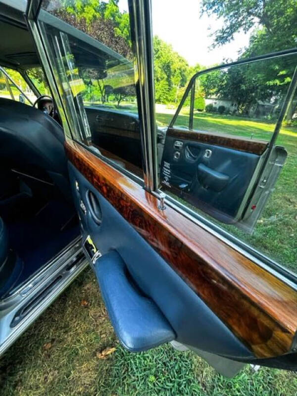 1977 Rolls-Royce Silver Shadow
