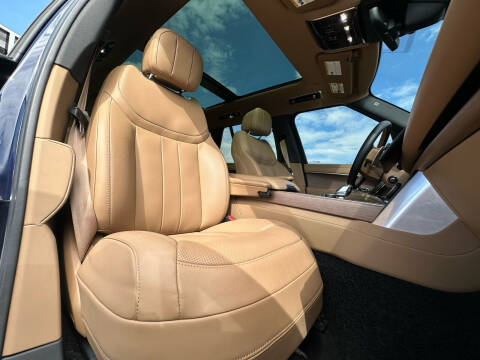 2023 Land Rover Range Rover P400 SE