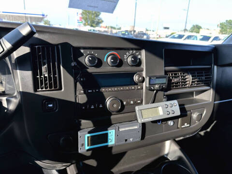 2017 Chevrolet Express 2500