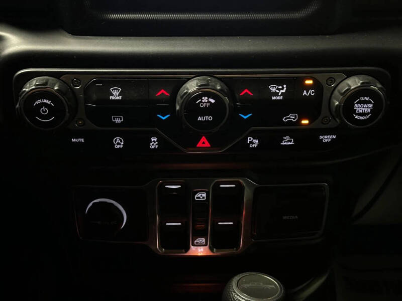 2021 Jeep Gladiator Freedom