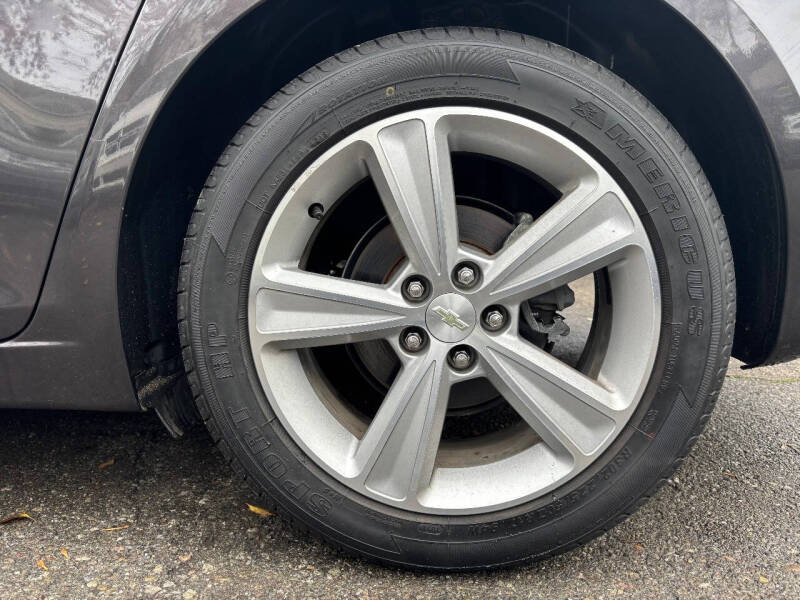 2015 Chevrolet Cruze 2LT Auto