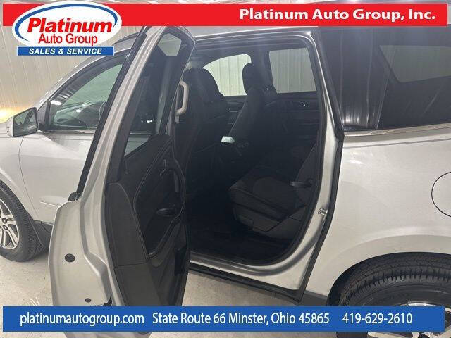 2017 Chevrolet Traverse LT