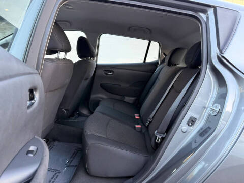 2016 Nissan LEAF S-24