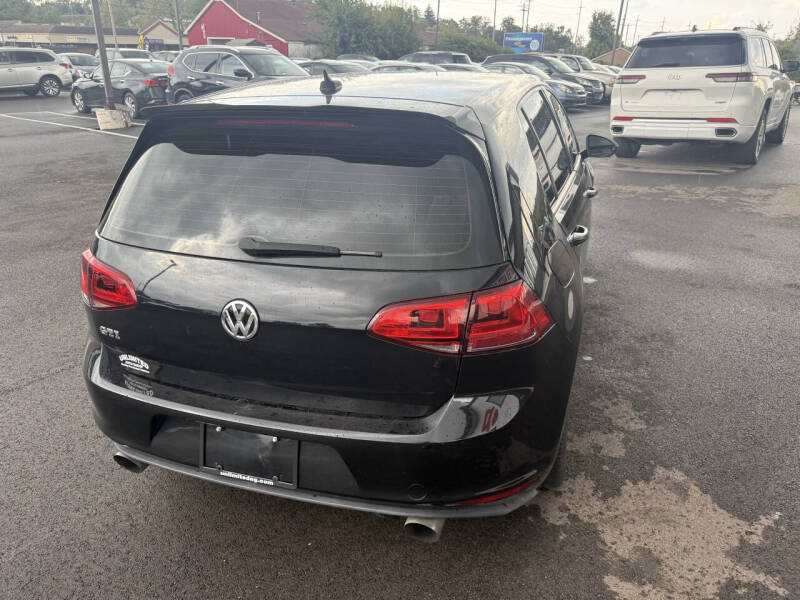 2017 Volkswagen Golf GTI S