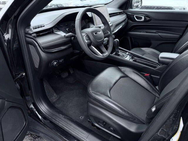 2023 Jeep Compass Altitude