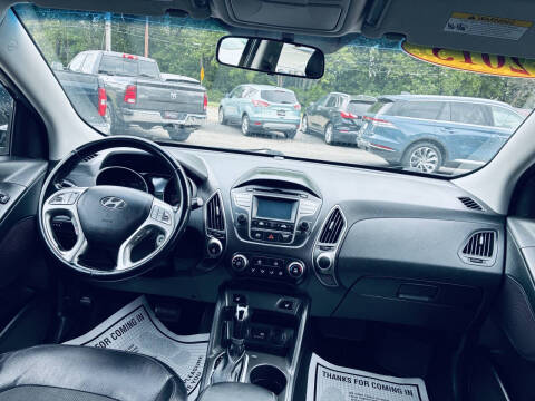2015 Hyundai Tucson SE