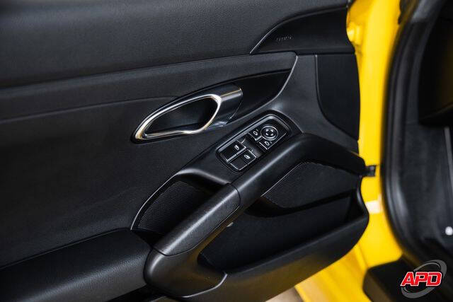2017 Porsche 718 Boxster