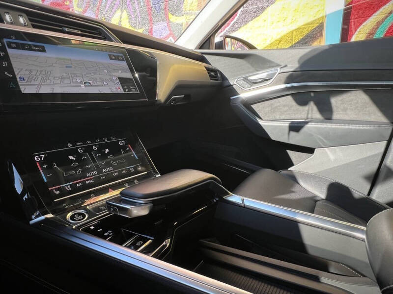 2021 Audi e-tron Sportback quattro Prestige