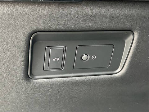 2021 Land Rover Range Rover P525 HSE Westminster Edition