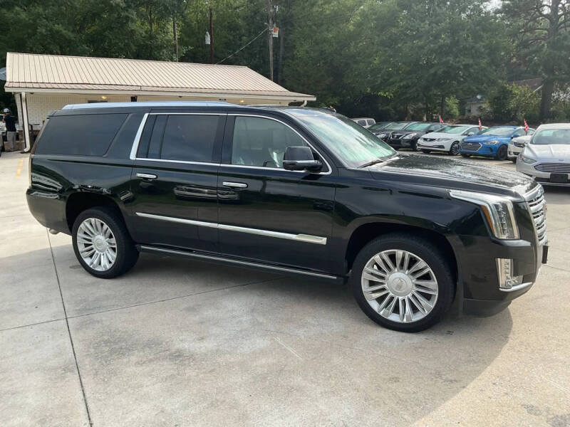 2017 Cadillac Escalade ESV Platinum