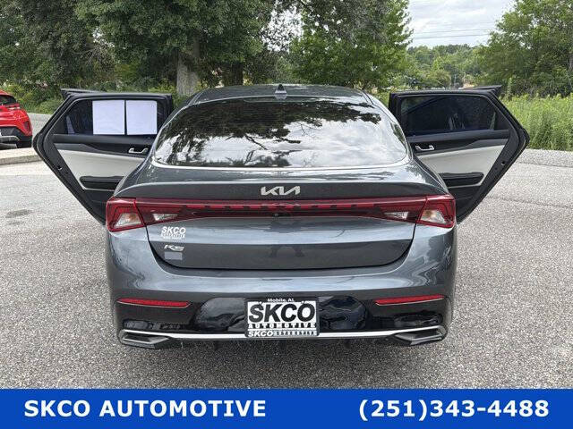 2022 Kia K5