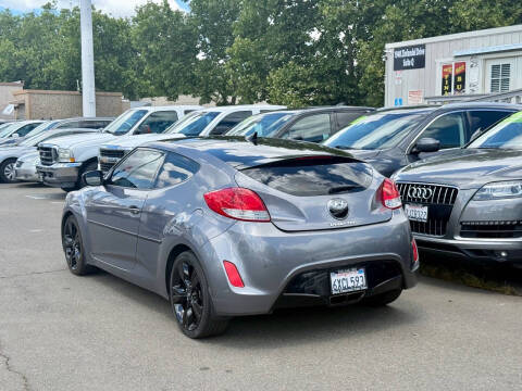 2013 Hyundai Veloster