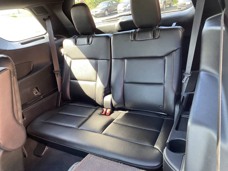 2022 Ford Explorer ST-Line