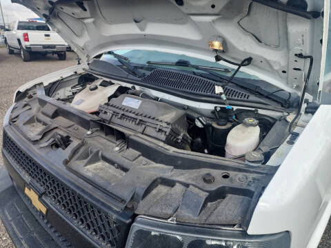 2022 Chevrolet Express 2500