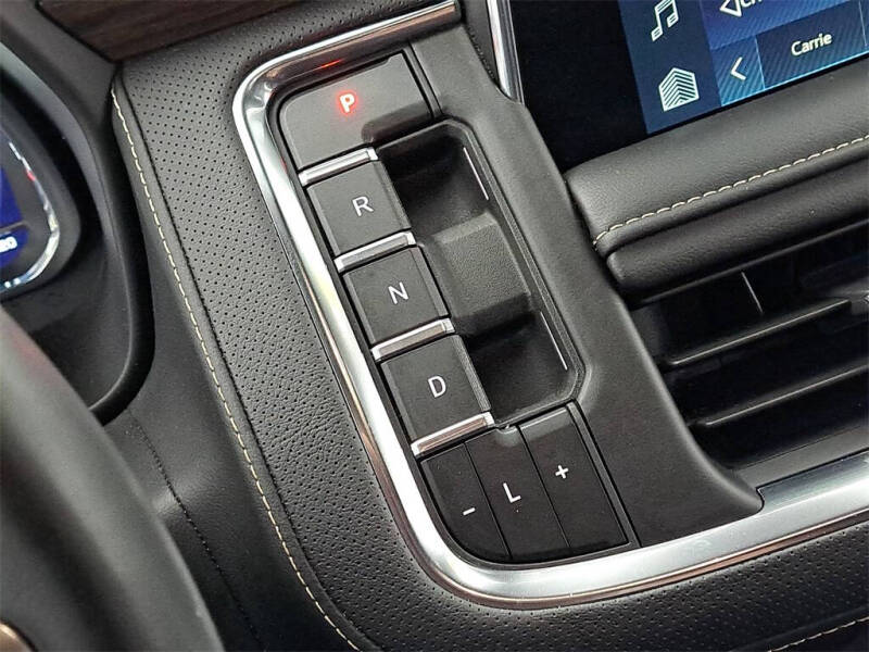 2024 Chevrolet Suburban Premier