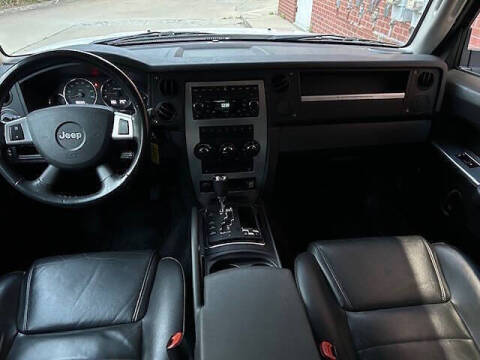 2008 Jeep Commander Sport