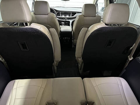 2020 Buick Enclave Essence