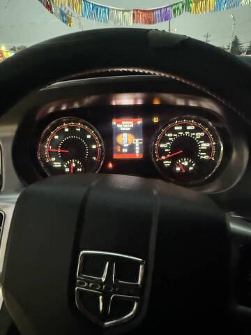 2014 Dodge Charger SXT Plus