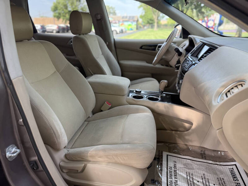 2013 Nissan Pathfinder S