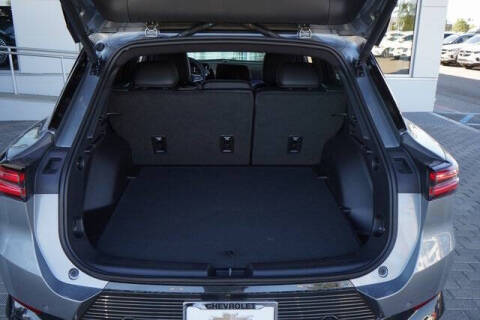 2025 Chevrolet Equinox EV LT 2