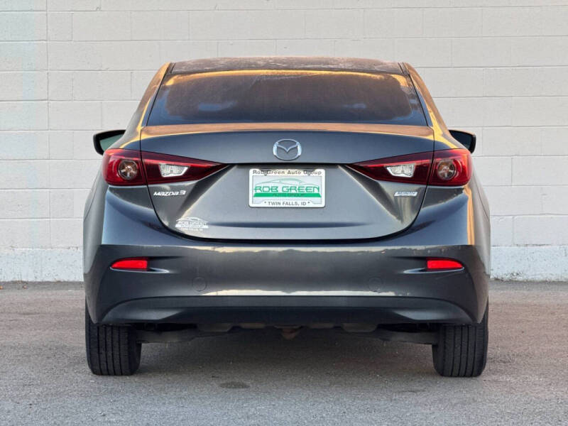 2015 Mazda MAZDA3 i Sport