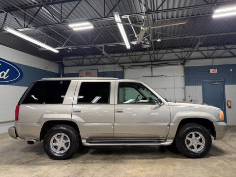 2000 Cadillac Escalade