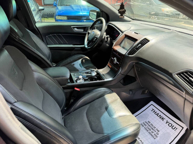 2019 Ford Edge ST