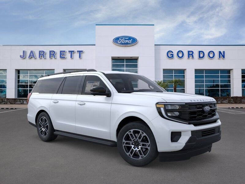 2026 Ford Expedition MAX Active