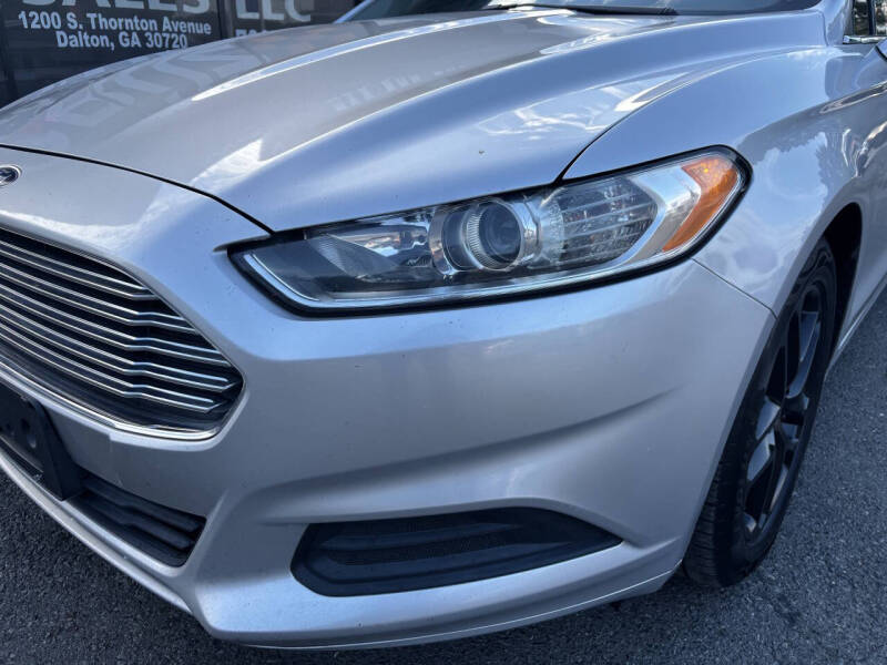2016 Ford Fusion SE