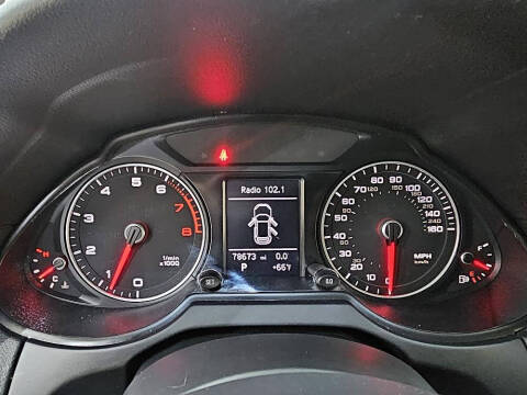 2013 Audi Q5 2.0T quattro Premium