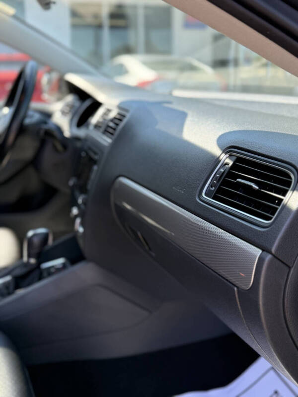 2015 Volkswagen Jetta SE