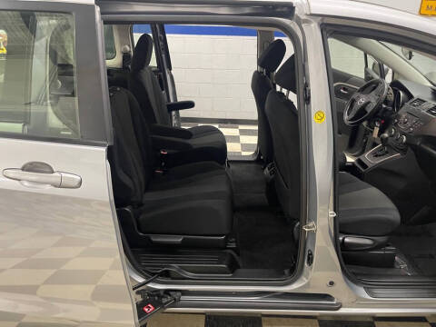 2012 Mazda MAZDA5 Sport